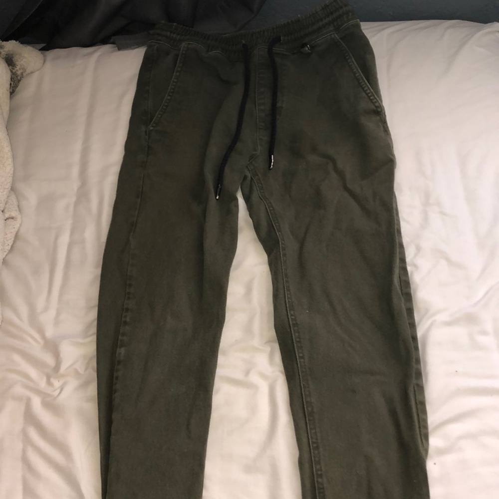 🔥OLIVE GREEN ZIPPER PANTS FROM LA!!